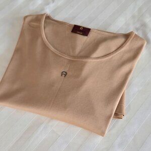 Authentic Etienne Aigner long Sleeve Tee,  Size L - Like new - Camel